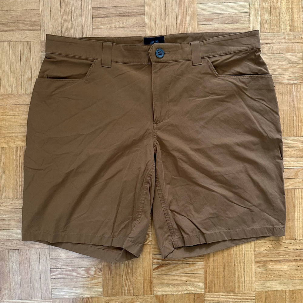 Kuiu brown hiking trail outdoors shorts Size 38